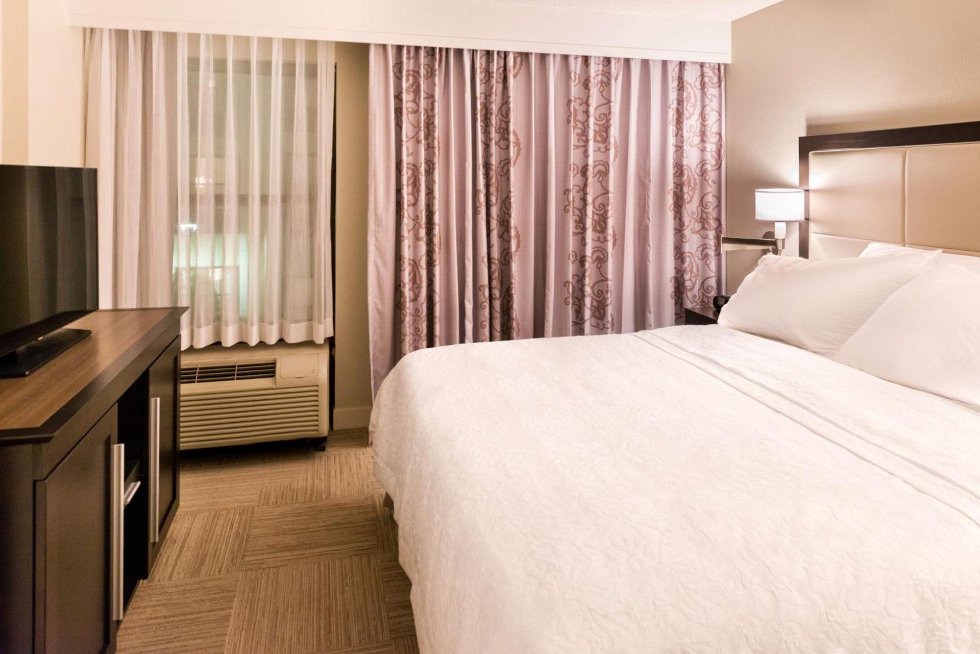 Hampton Inn & Suites Orlando-East Ucf Alafaya Eksteriør billede